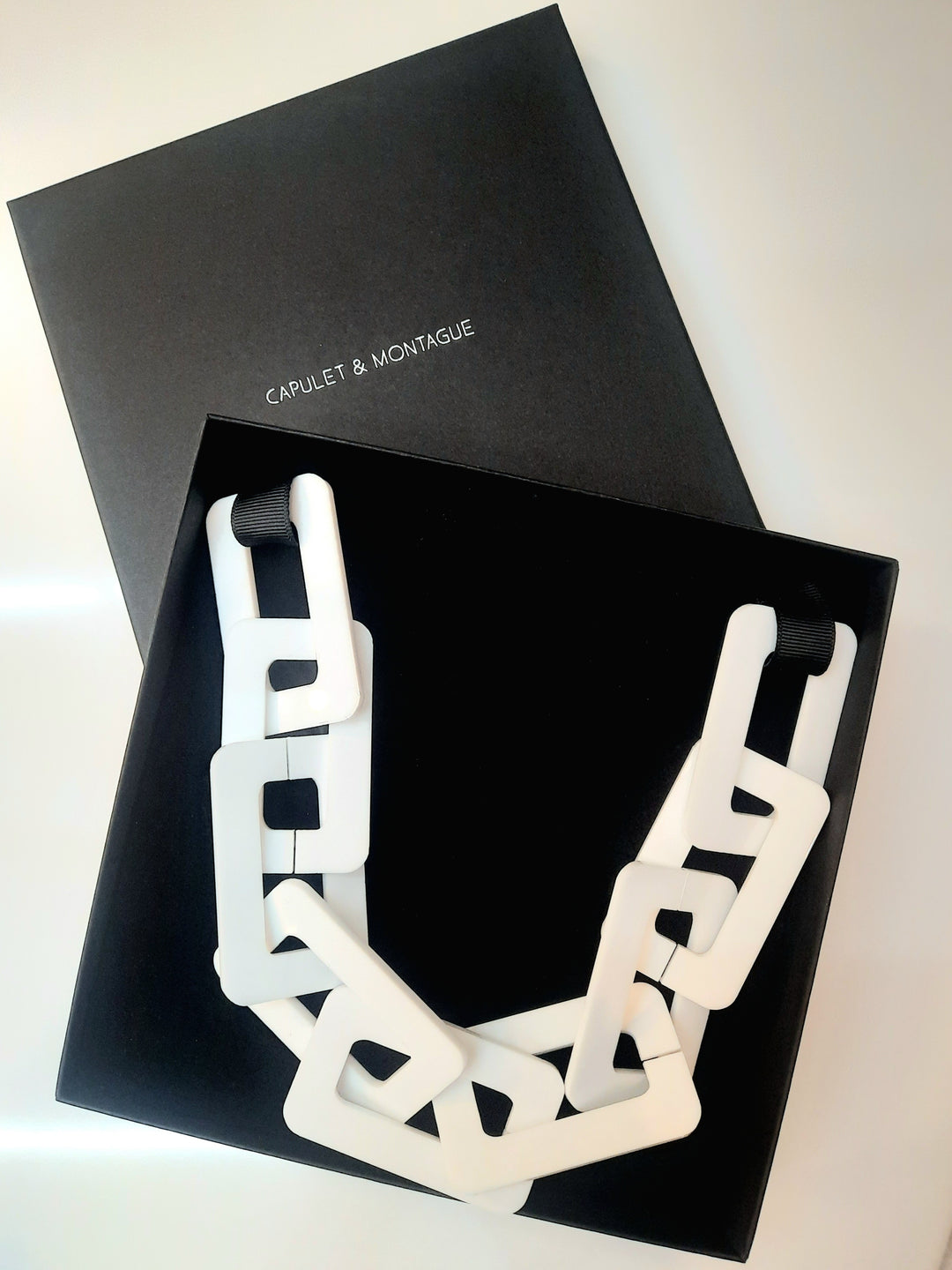 white Chain Link Necklace