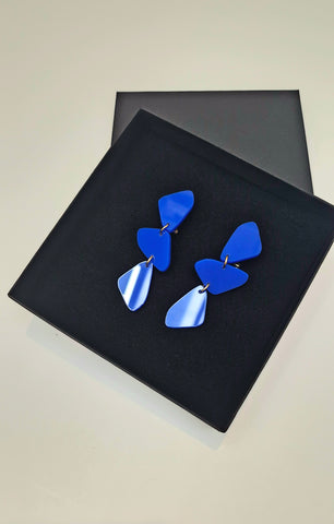 Yves klein blue Stacked rock earring