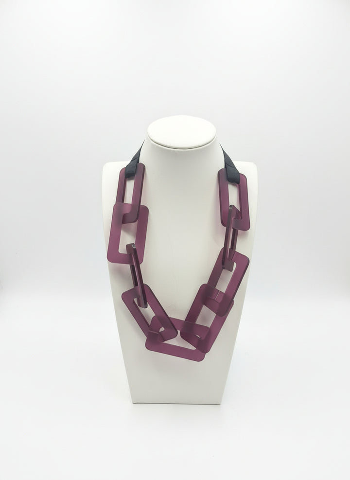 Frosted plum chain Link Necklace