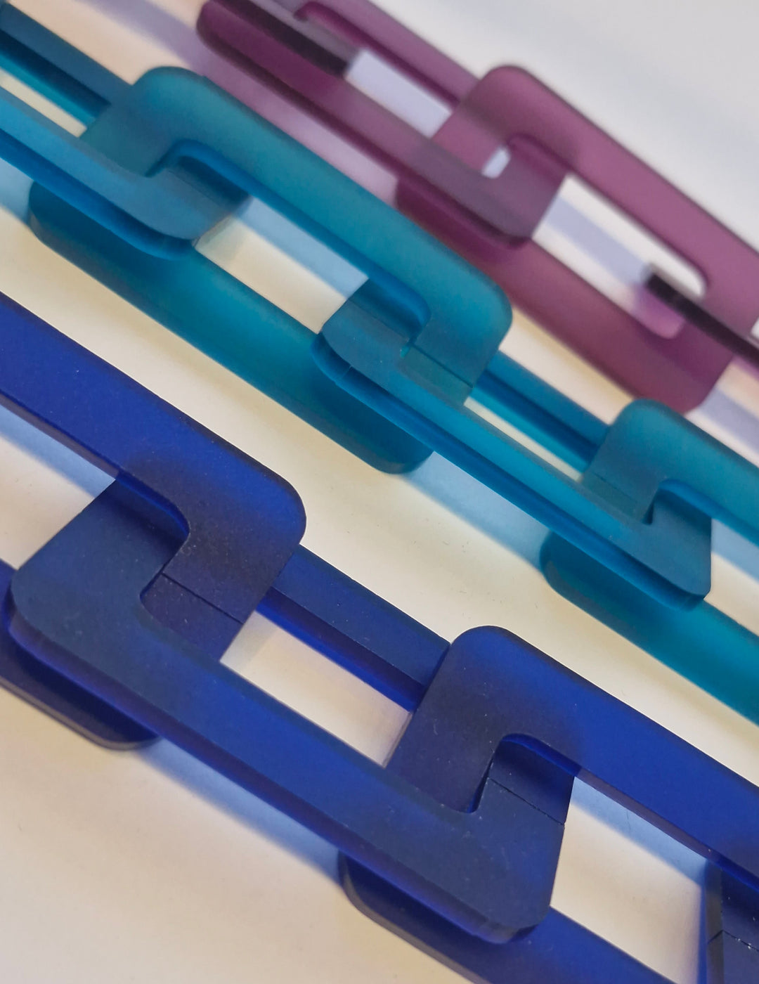 Frosted plum chain Link Necklace