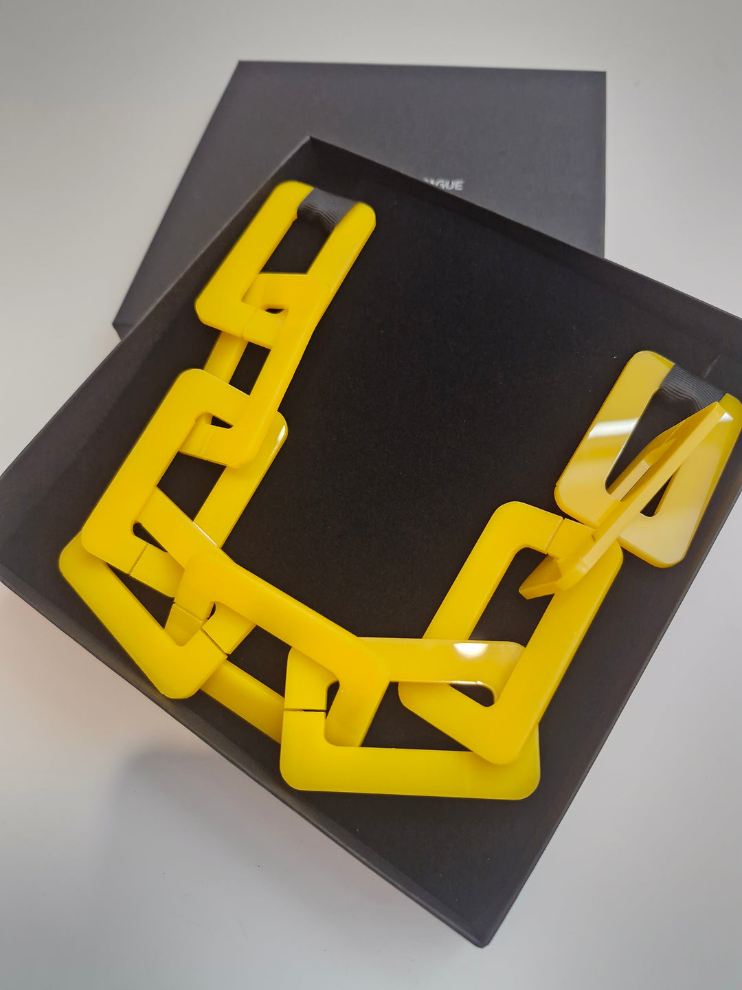 Mango Chain Link Necklace