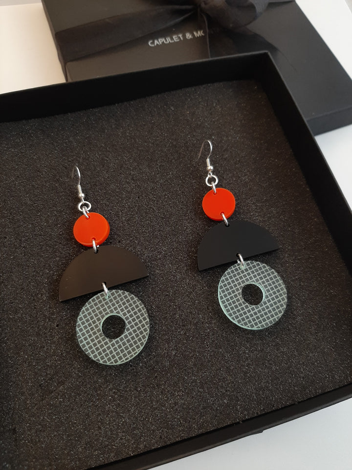 Etched drop earrings