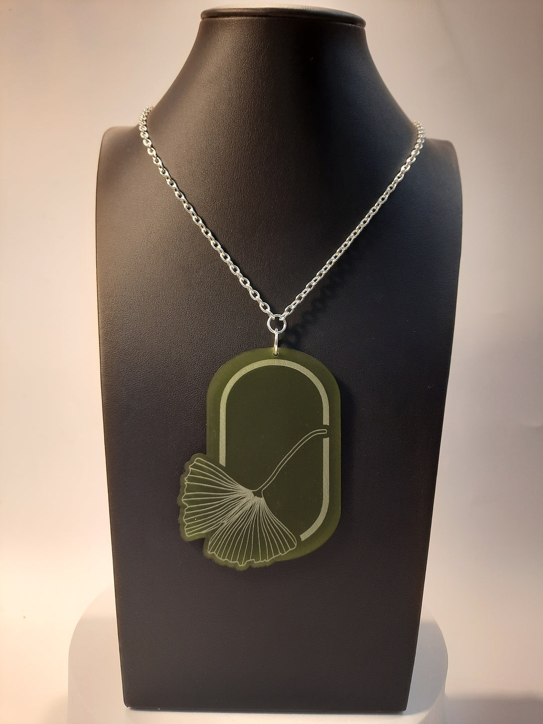 Long Ginkgo pendant necklace